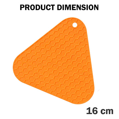 Signamio Silicone Mat for Kitchen - Pack of 4 Triangle Heat Resistant Mats, Coasters for Dining Table for Hot Pots, Trivet Heat Mats for Kitchen and Dining Table