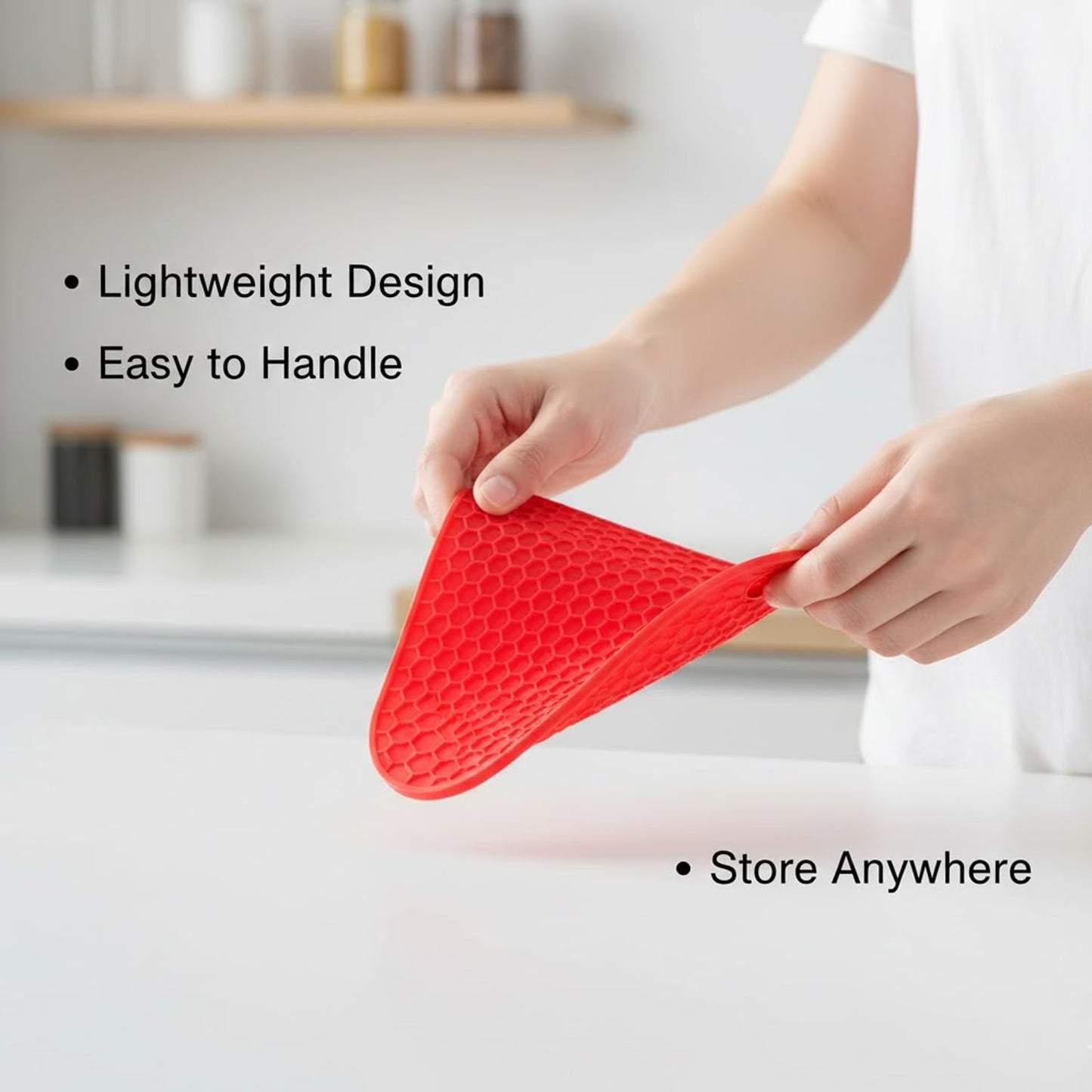 Signamio Silicone Mat for Kitchen - Pack of 4 Triangle Heat Resistant Mats, Coasters for Dining Table for Hot Pots, Trivet Heat Mats for Kitchen and Dining Table