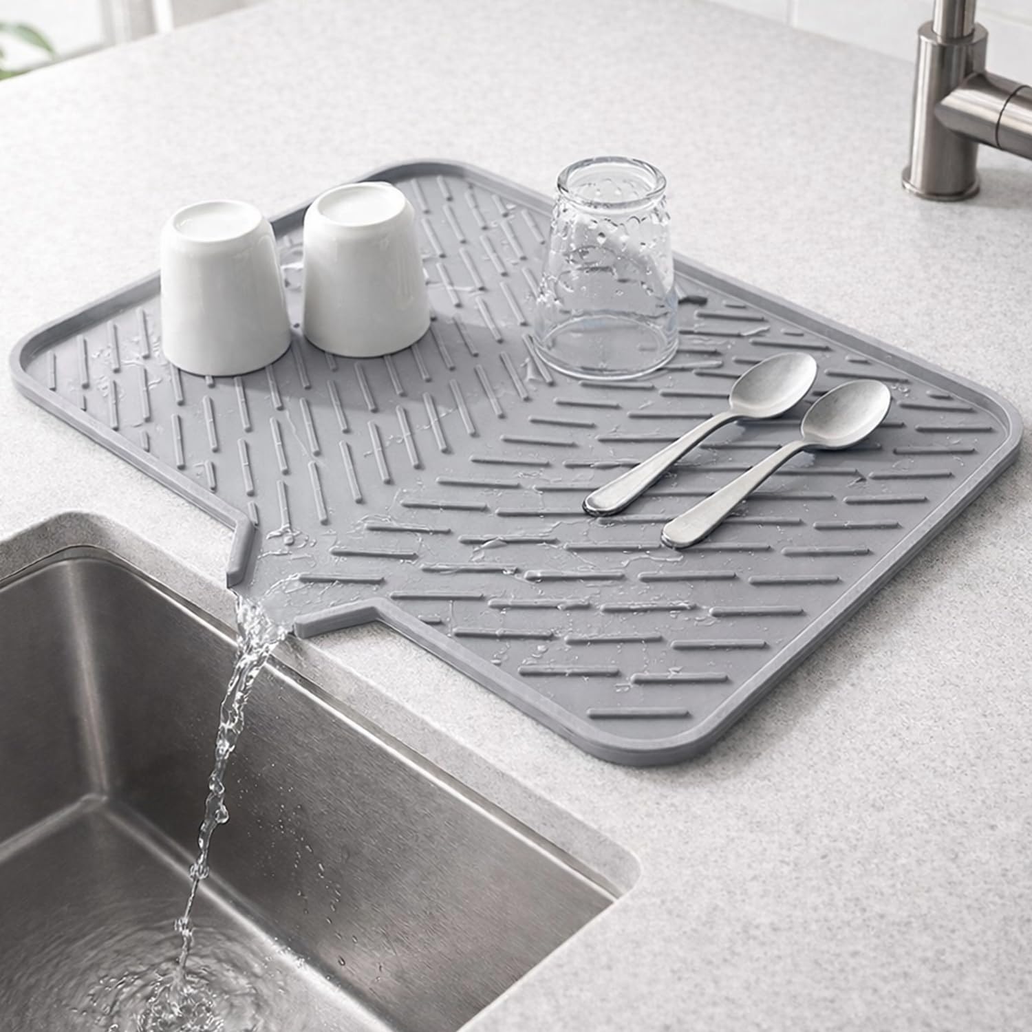 Signamio Silicone Dish Drying Mat - Large Drying Mat for Kitchen Utensils, Dry Mat for Wet Utensils on Kitchen Slab, Non-Slip and Heat Resistant, Easy to Clean, Durable Kitchen Accessory