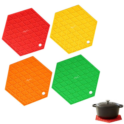 Signamio Silicone Mat for Kitchen - Star Shaped Heat Mats & Coasters for Dining Table for Hot Pots, Pack of 3 Trivet Mats, 1 Small, 1 Medium, 1 Large