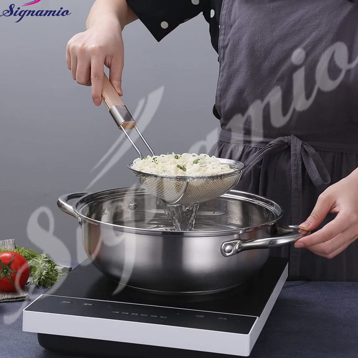 Signamio Diameter 18 cm Stainless Steel Deep Fry Net Spoon Oil Strainer for Kitchen - Frying Spoon for Puri & Poori Strainer Kitchen Utensil for Frying, Cooking & Straining Tool Wood Handle